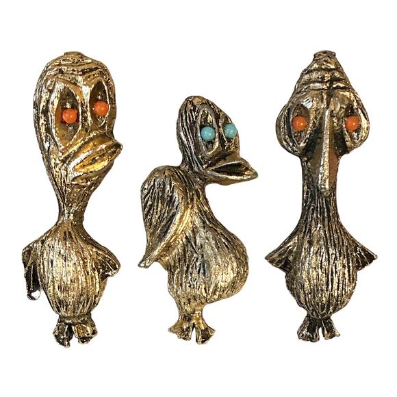 Vintage 1970s "Ugly Chic" Textured Gold Trio Duck Brooch - Picture 1 of 6